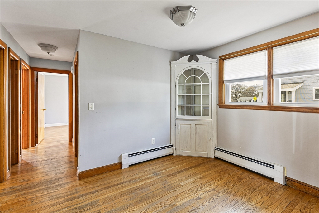 13 Ballydrain Road Framingham, MA 01701 - Photo 11 of 24