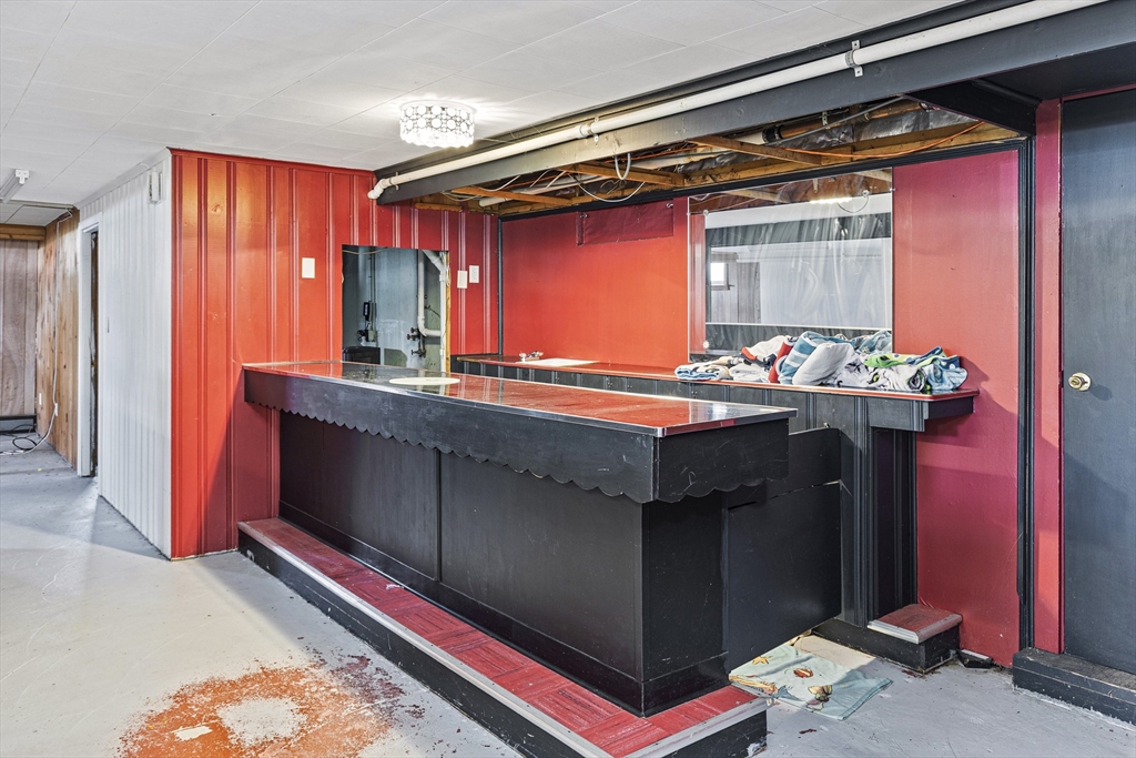 13 Ballydrain Road Framingham, MA 01701 - Photo 19 of 24