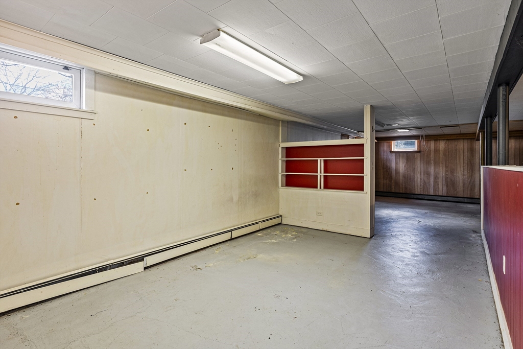 13 Ballydrain Road Framingham, MA 01701 - Photo 20 of 24