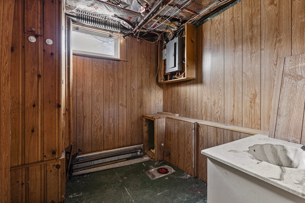 13 Ballydrain Road Framingham, MA 01701 - Photo 23 of 24