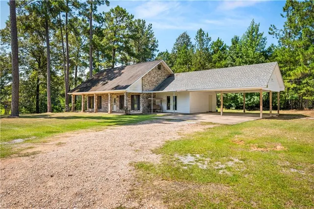 $265,500 | 3812 Highway 121, Boyce, LA 71409