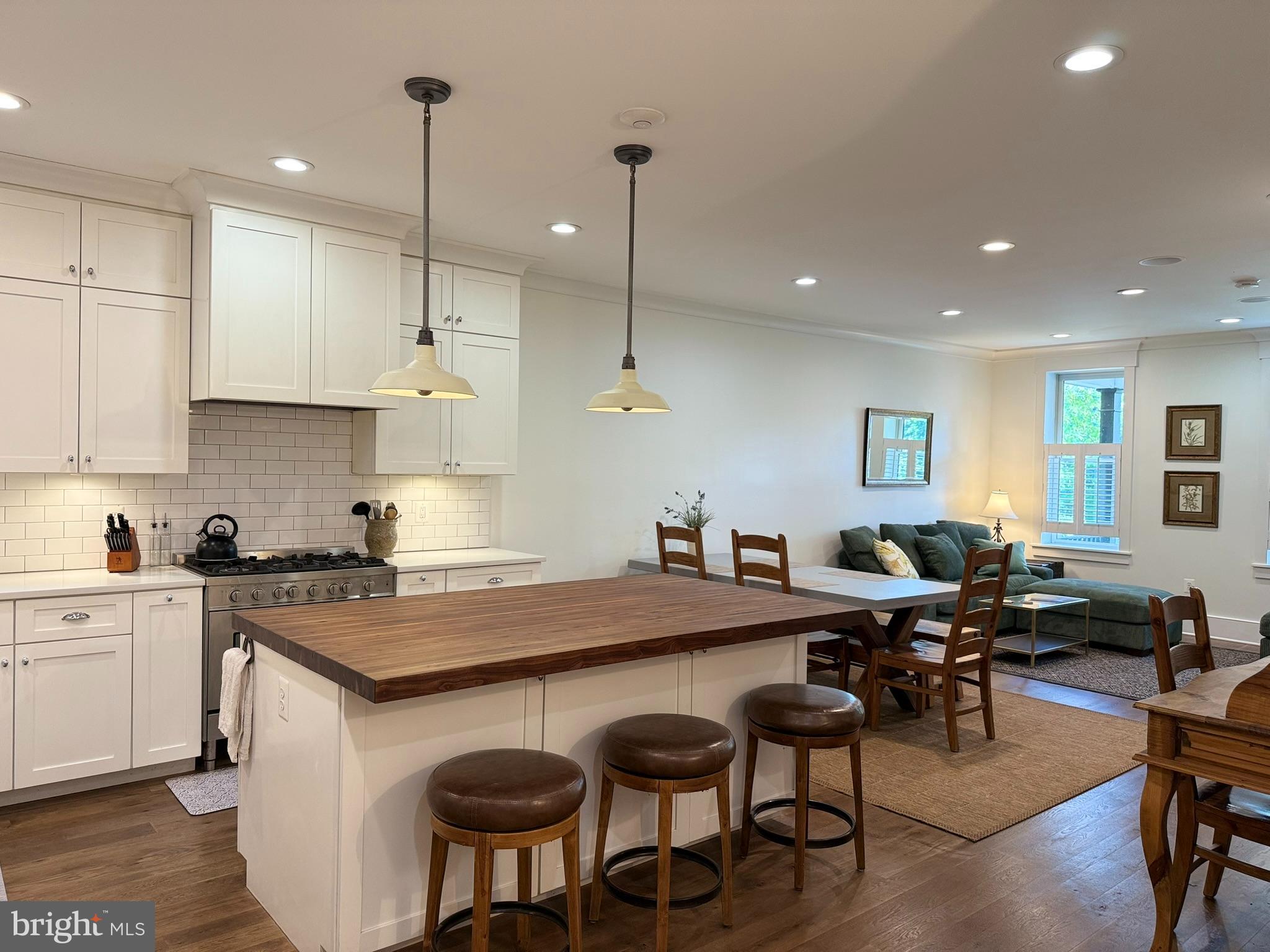 1232 I Street Northeast, Unit 1 Washington, DC 20002 - Photo 2 of 39