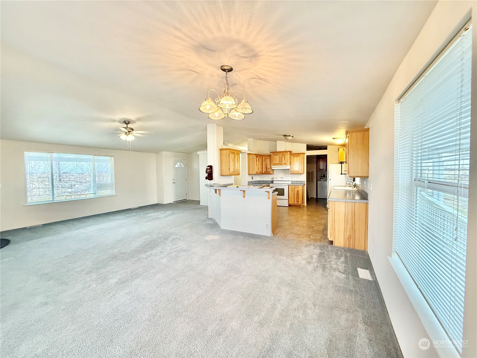 7525 Northeast Rd D Moses Lake, WA 98837 - Photo 11 of 27 Gallery Image 11