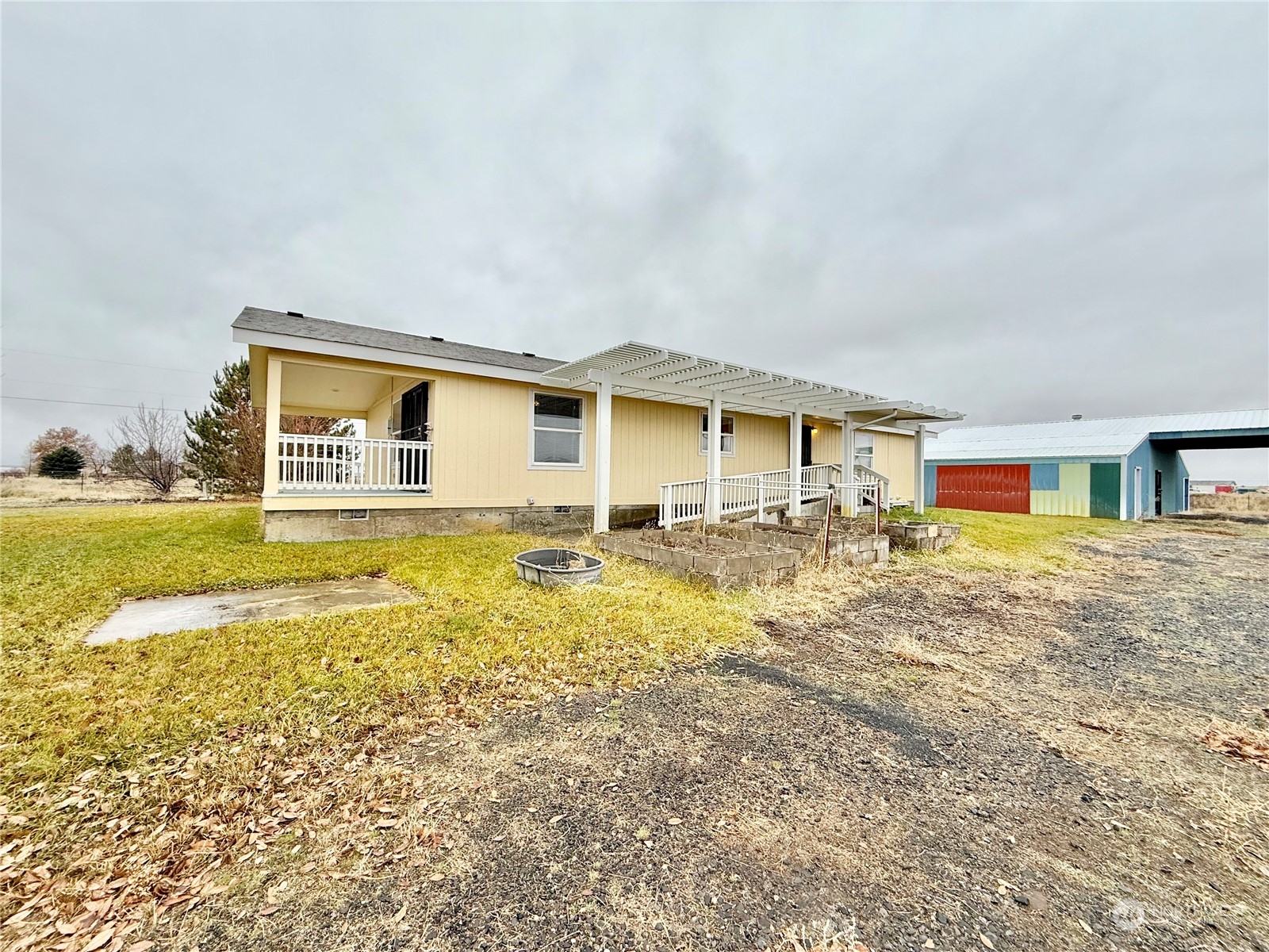 7525 Northeast Rd D Moses Lake, WA 98837 - Photo 7 of 27 Gallery Image 7