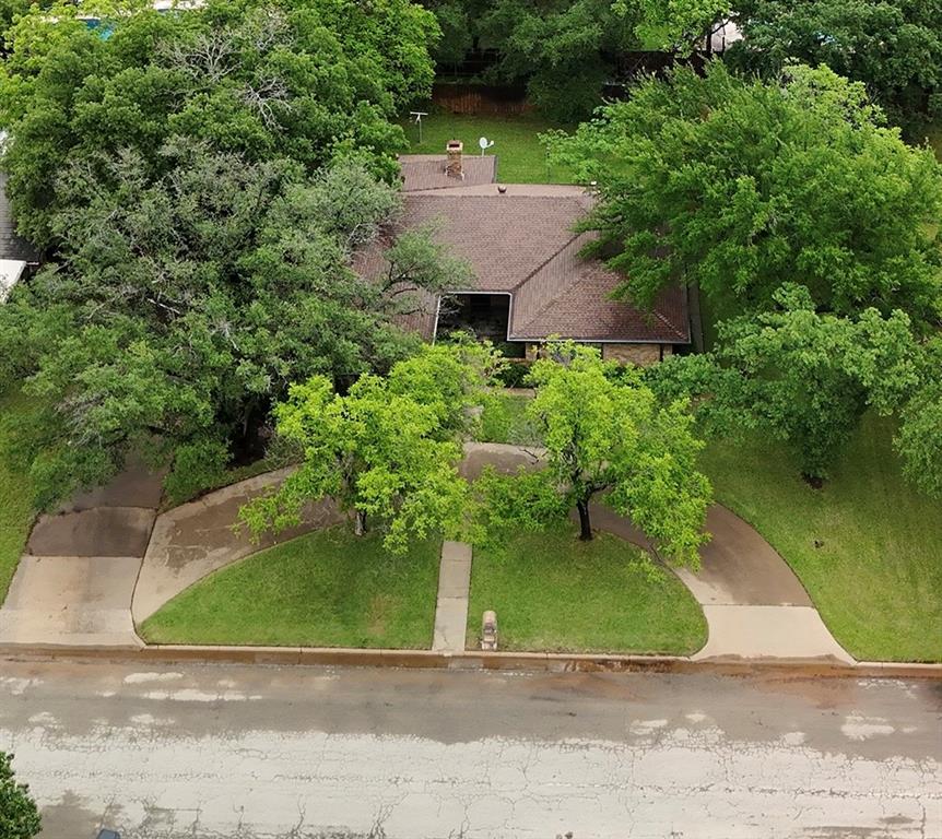 1305 Cliff Drive Graham, TX 76450 - Photo 37 of 37 an aerial view of a house