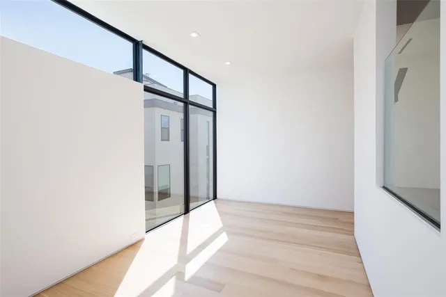 a view of an entryway