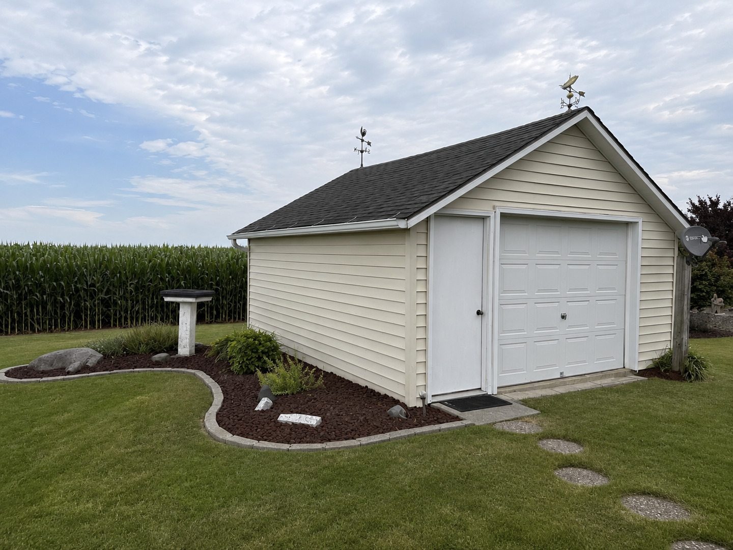 2930 North 1200 East Road Clifton, IL 60927 - Photo 31 of 38