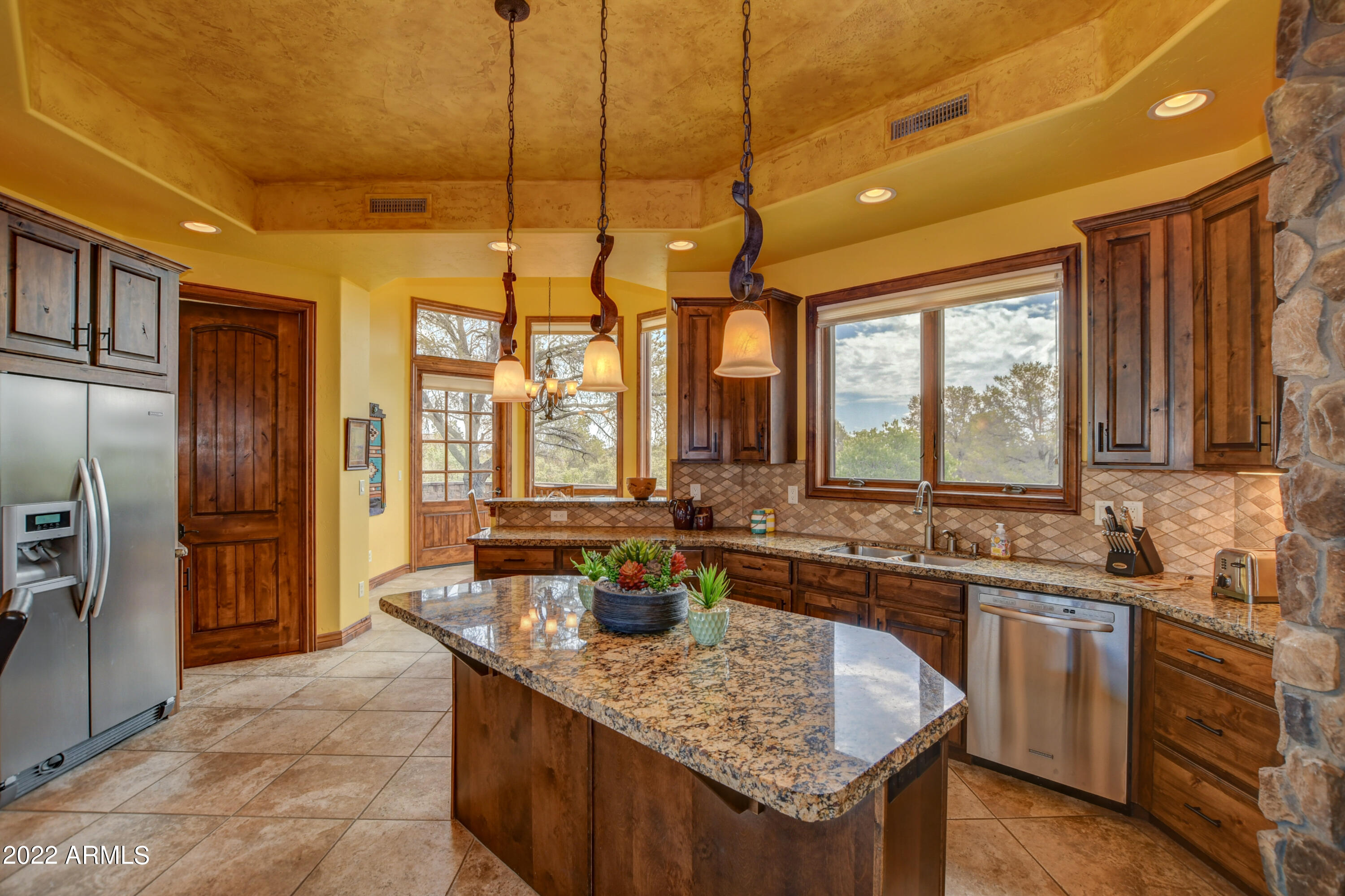 4390 Fort Bridger Road Prescott, AZ 86305 - Photo 15 of 83 019_Kitchen