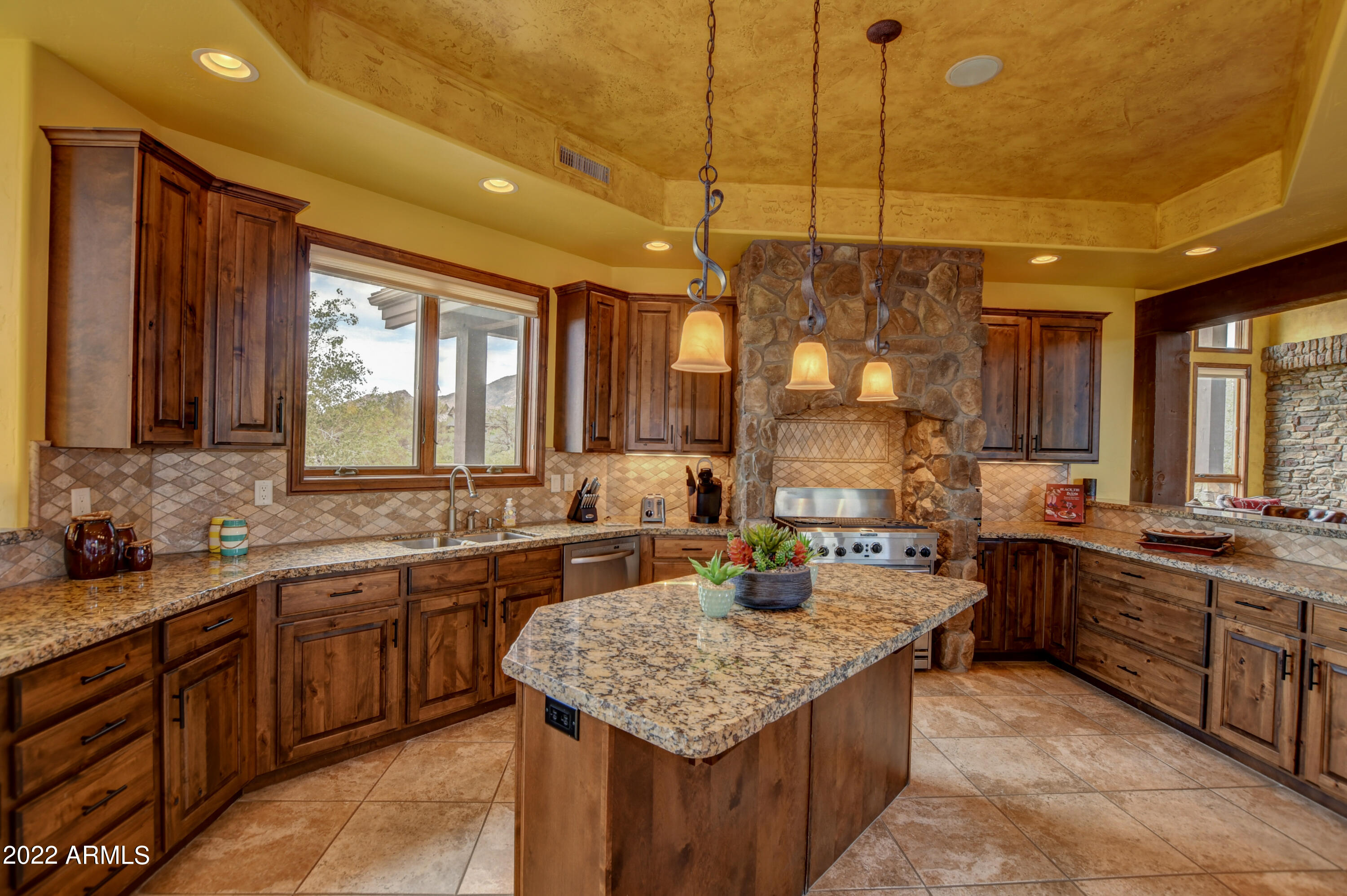 4390 Fort Bridger Road Prescott, AZ 86305 - Photo 16 of 83 020_Kitchen