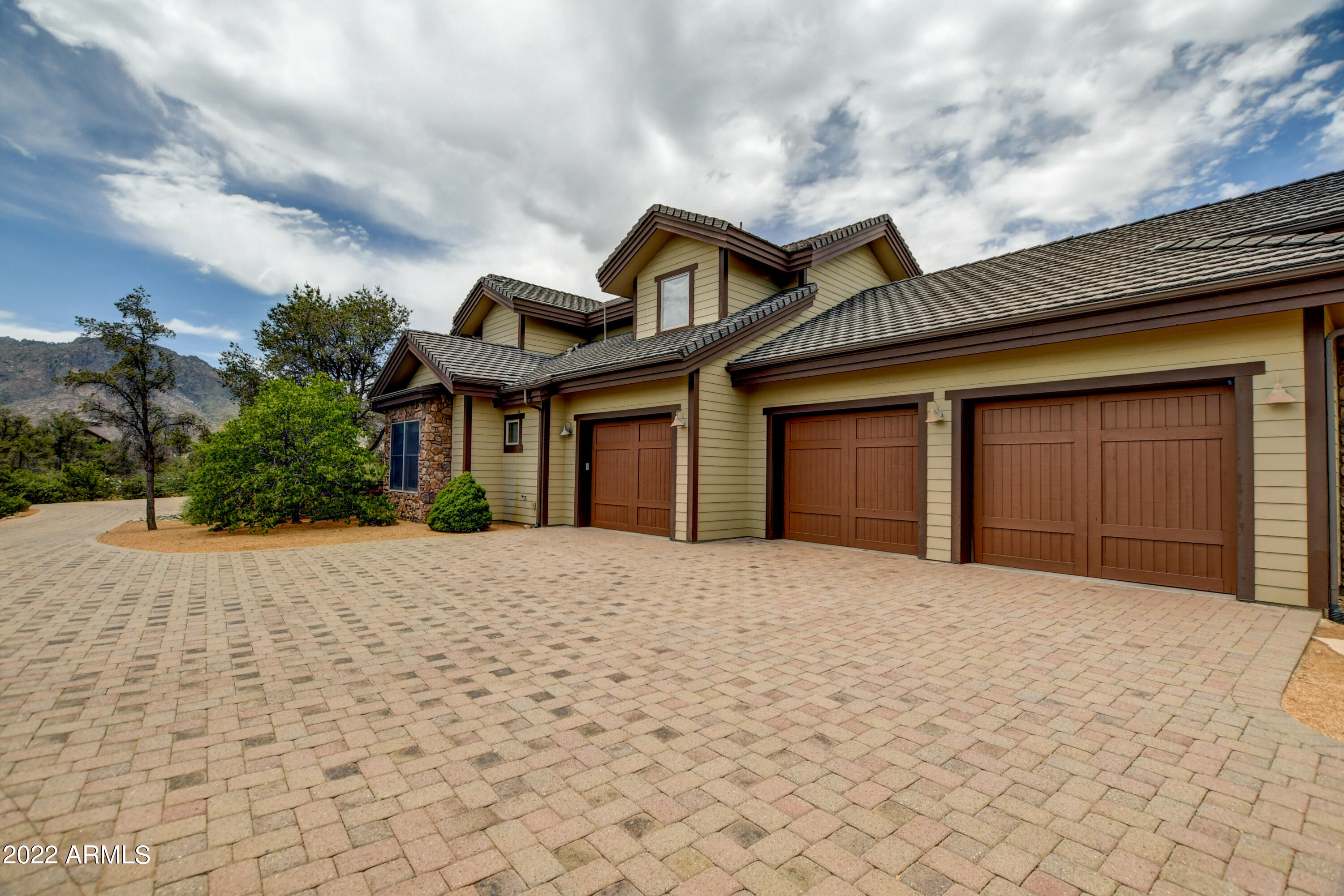 4390 Fort Bridger Road Prescott, AZ 86305 - Photo 6 of 83 059_Four Car Garage