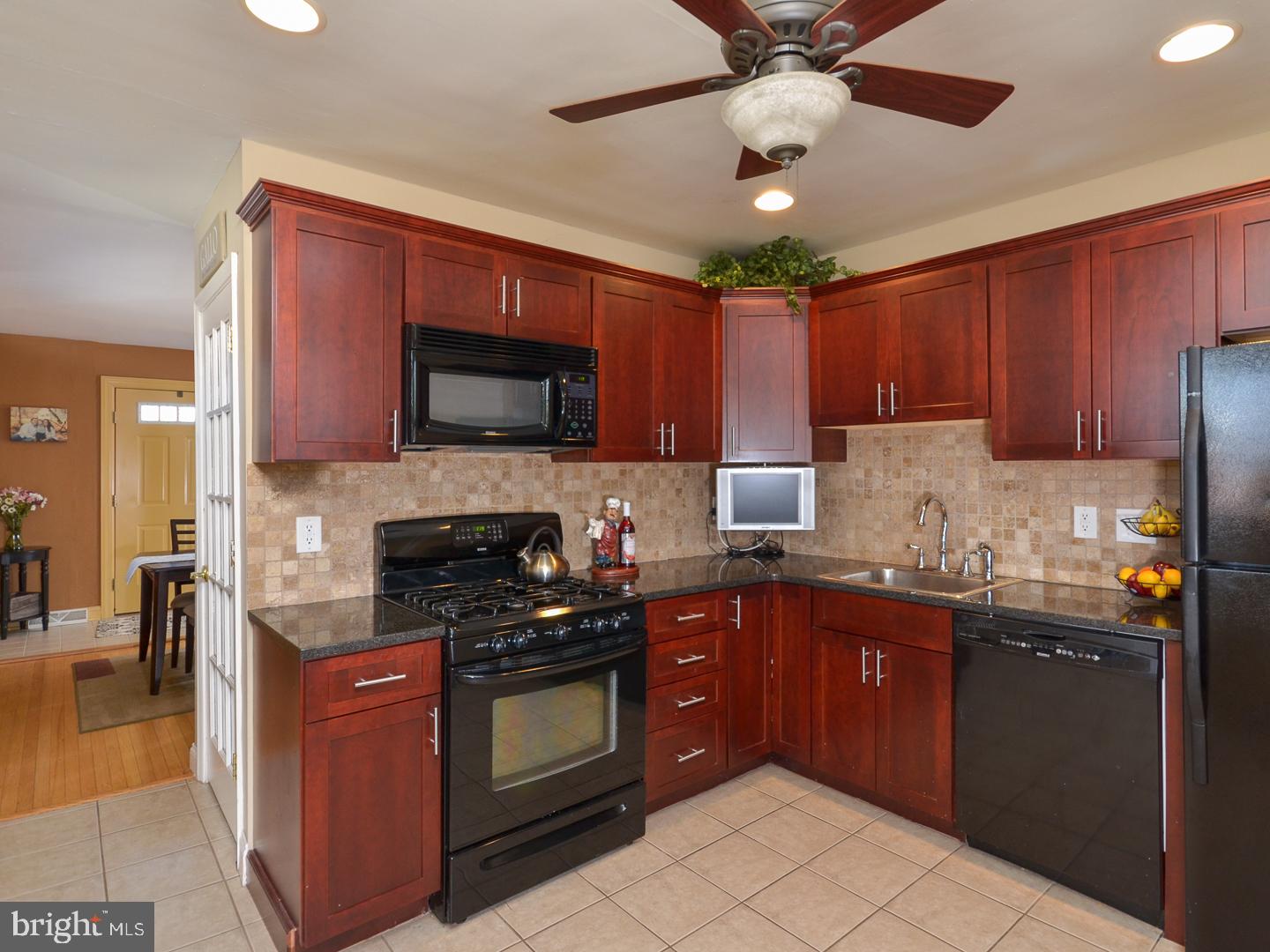 105 Cooper Road Voorhees, NJ 08043 - Photo 11 of 24 Kitchen