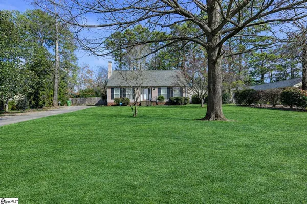 $258,000 | 208 State Rd S-30-874, Clinton, SC 29325