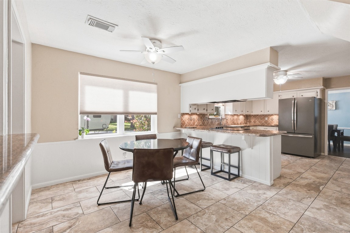 17010 Hillswind Circle Spring, TX 77379 - Photo 14 of 45