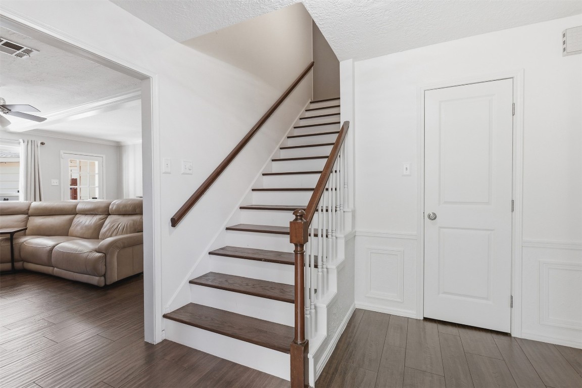 17010 Hillswind Circle Spring, TX 77379 - Photo 21 of 45