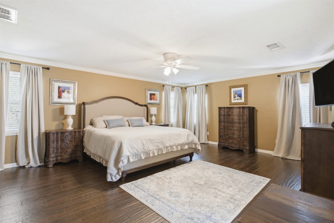 17010 Hillswind Circle Spring, TX 77379 - Photo 22 of 45