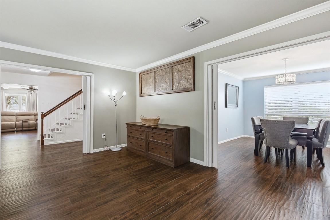 17010 Hillswind Circle Spring, TX 77379 - Photo 9 of 45