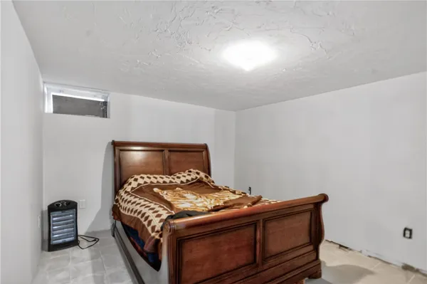 $699,900 | 277 Ward Street, Woonsocket, RI 02895