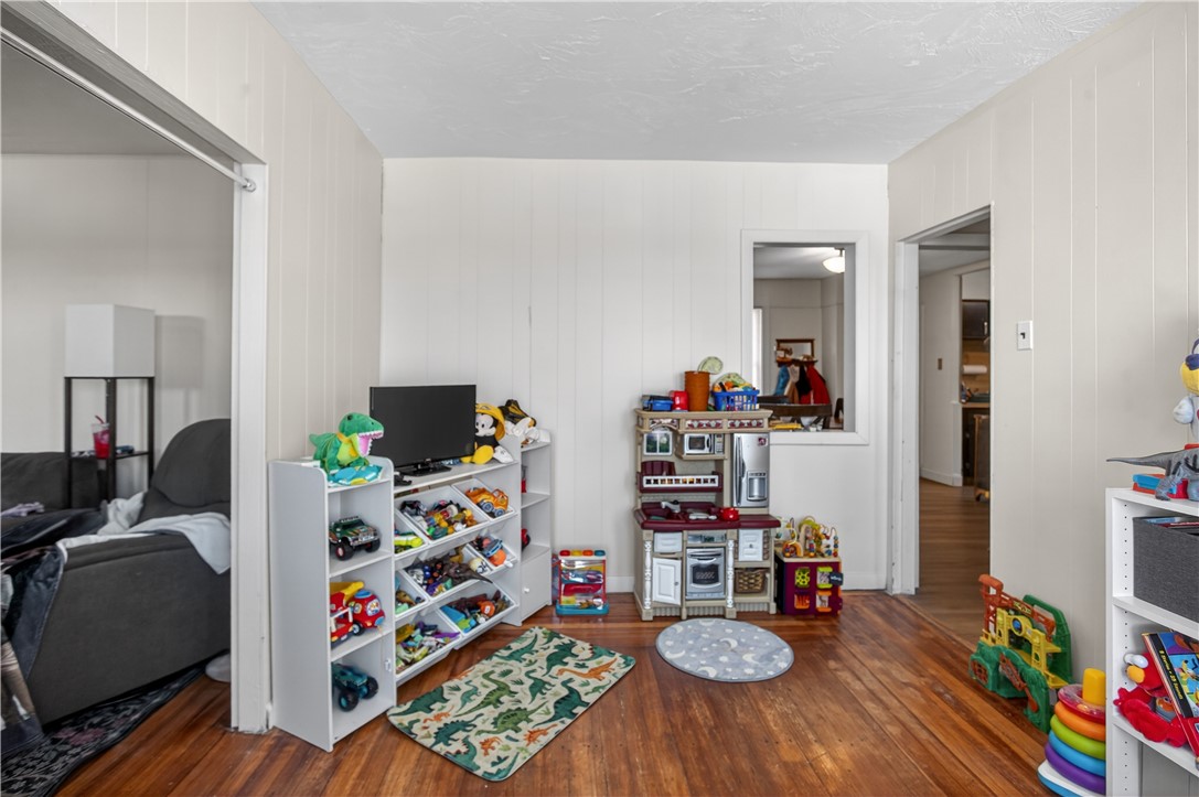 277 Ward Street Woonsocket, RI 02895 - Photo 8 of 50