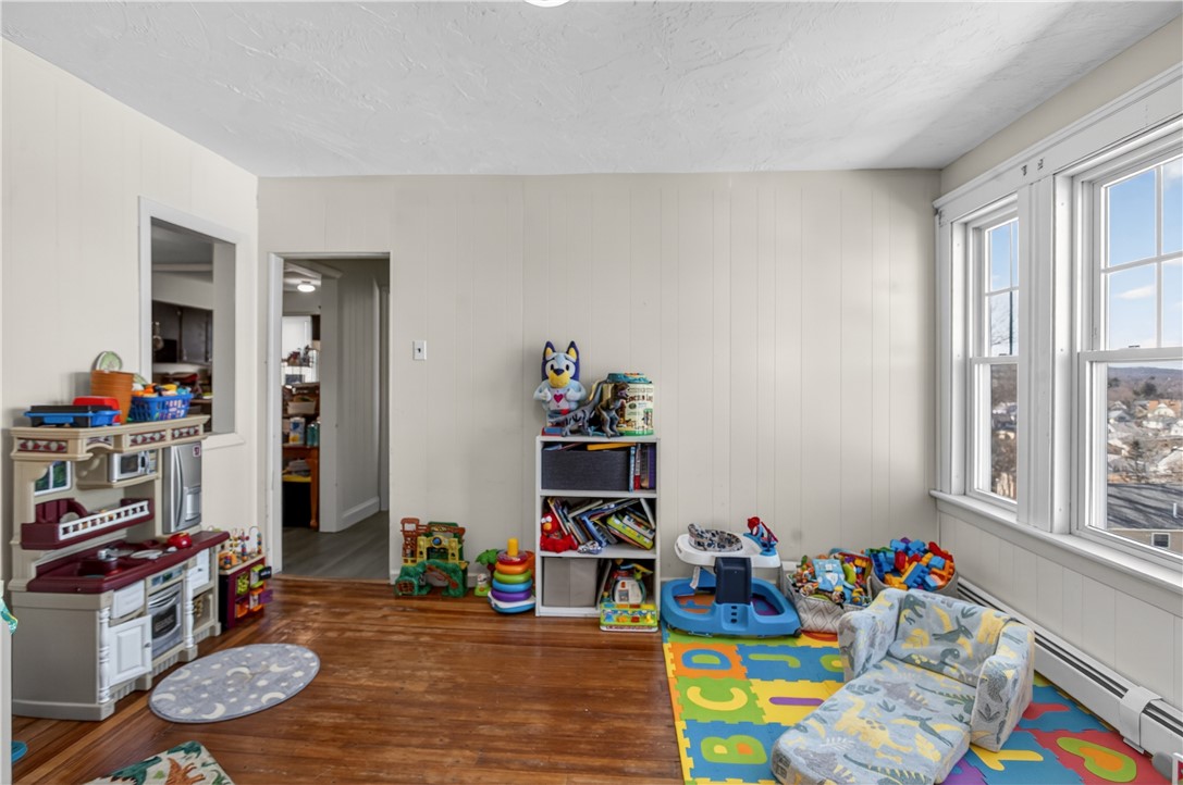 277 Ward Street Woonsocket, RI 02895 - Photo 9 of 50