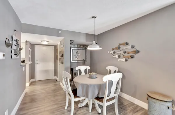 $3,300 | 3000 North Ocean Drive, Unit 17B, Singer Island, FL 33404