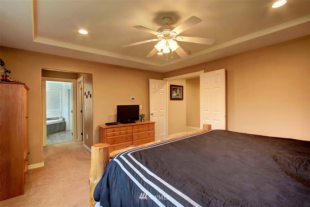 13773 Chain Lake Road Monroe, WA 98272 - Photo 14 of 25 Gallery Image 14