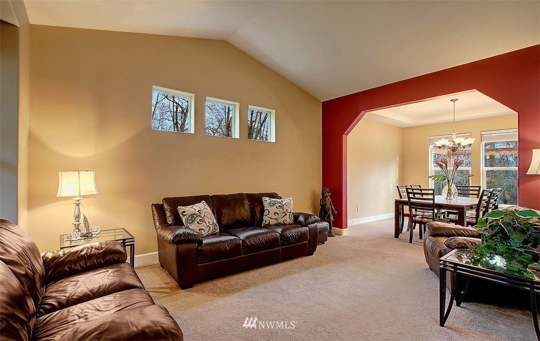 13773 Chain Lake Road Monroe, WA 98272 - Photo 4 of 25 Gallery Image 4