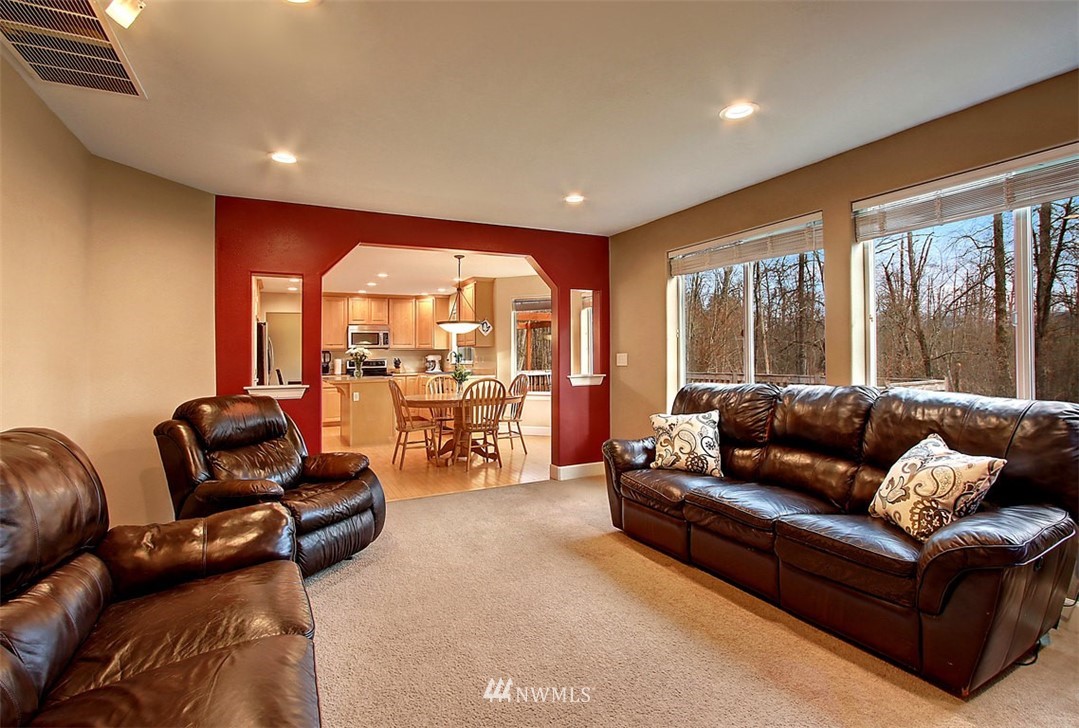 13773 Chain Lake Road Monroe, WA 98272 - Photo 10 of 25 Gallery Image 10