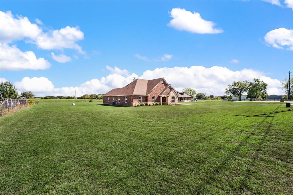 939 Old Reno Road Springtown, TX 76082 - Photo 1 of 23 Gallery Image 1