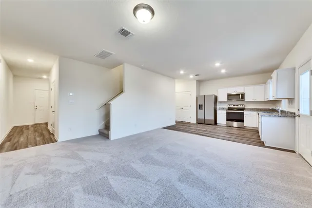 $1,850 | 1008 Gray Fox Loop, Hutto, TX 78634