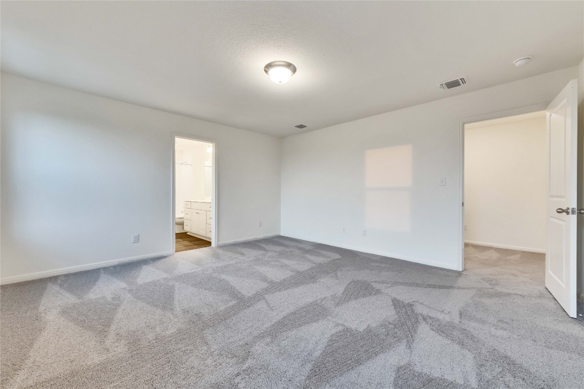 1008 Gray Fox Loop Hutto, TX 78634 - Photo 8 of 21