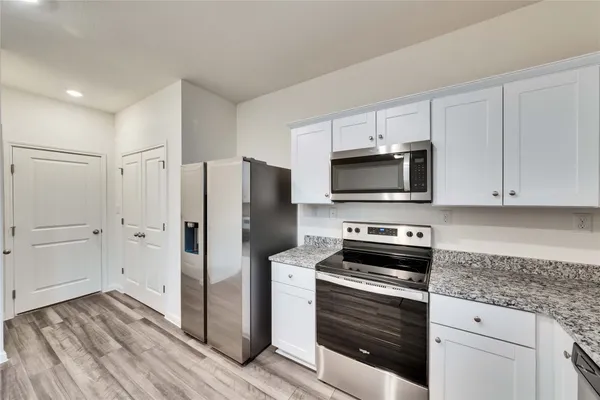 $1,775 | 1008 Gray Fox Loop, Hutto, TX 78634