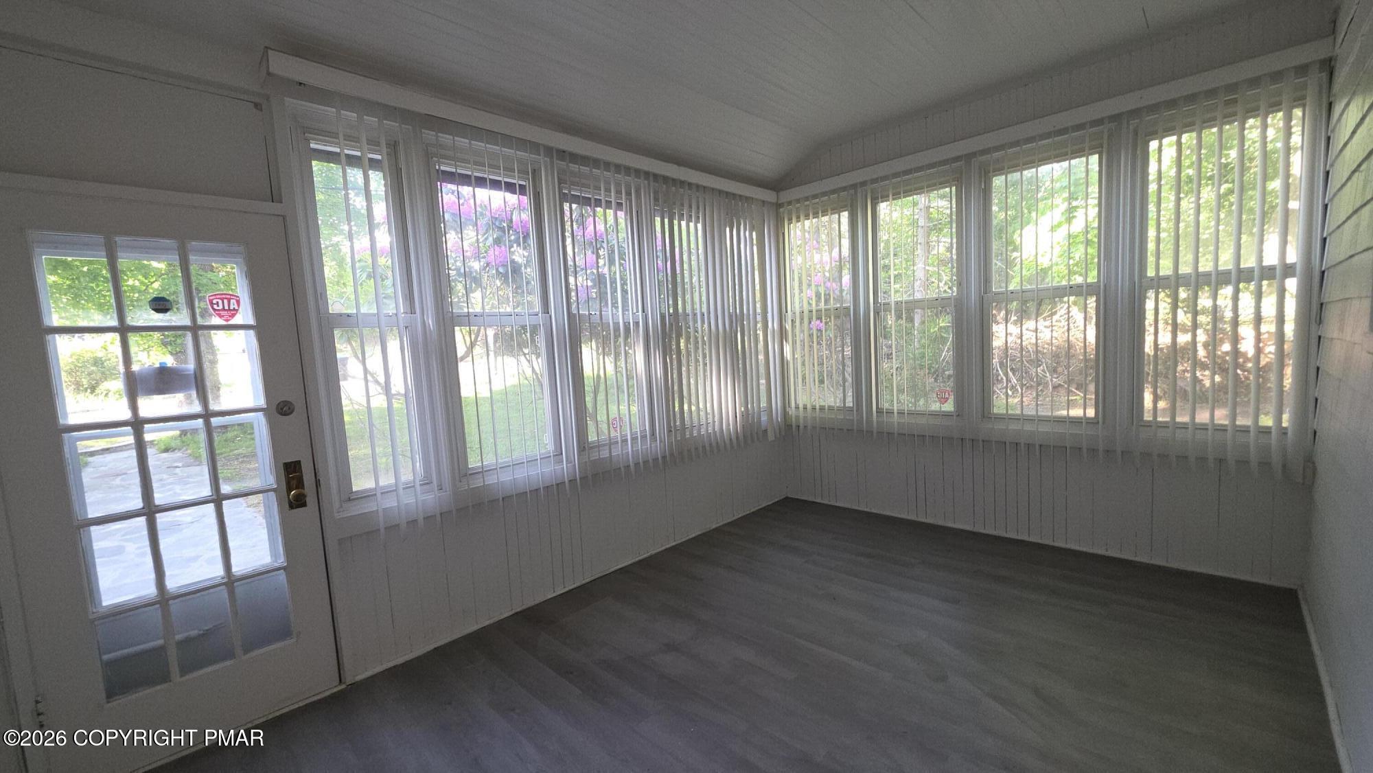 31 Knob Road Mount Pocono, PA 18344 - Photo 14 of 31 20260529_174609