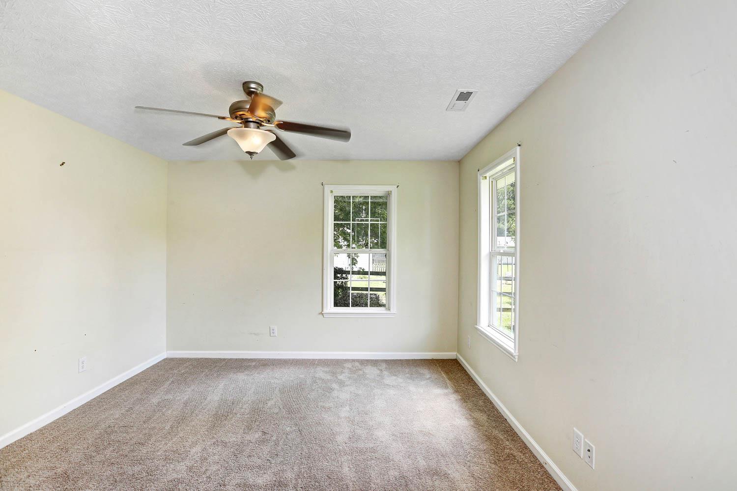 22440 Fain Road Elkmont, AL 35620 - Photo 17 of 20
