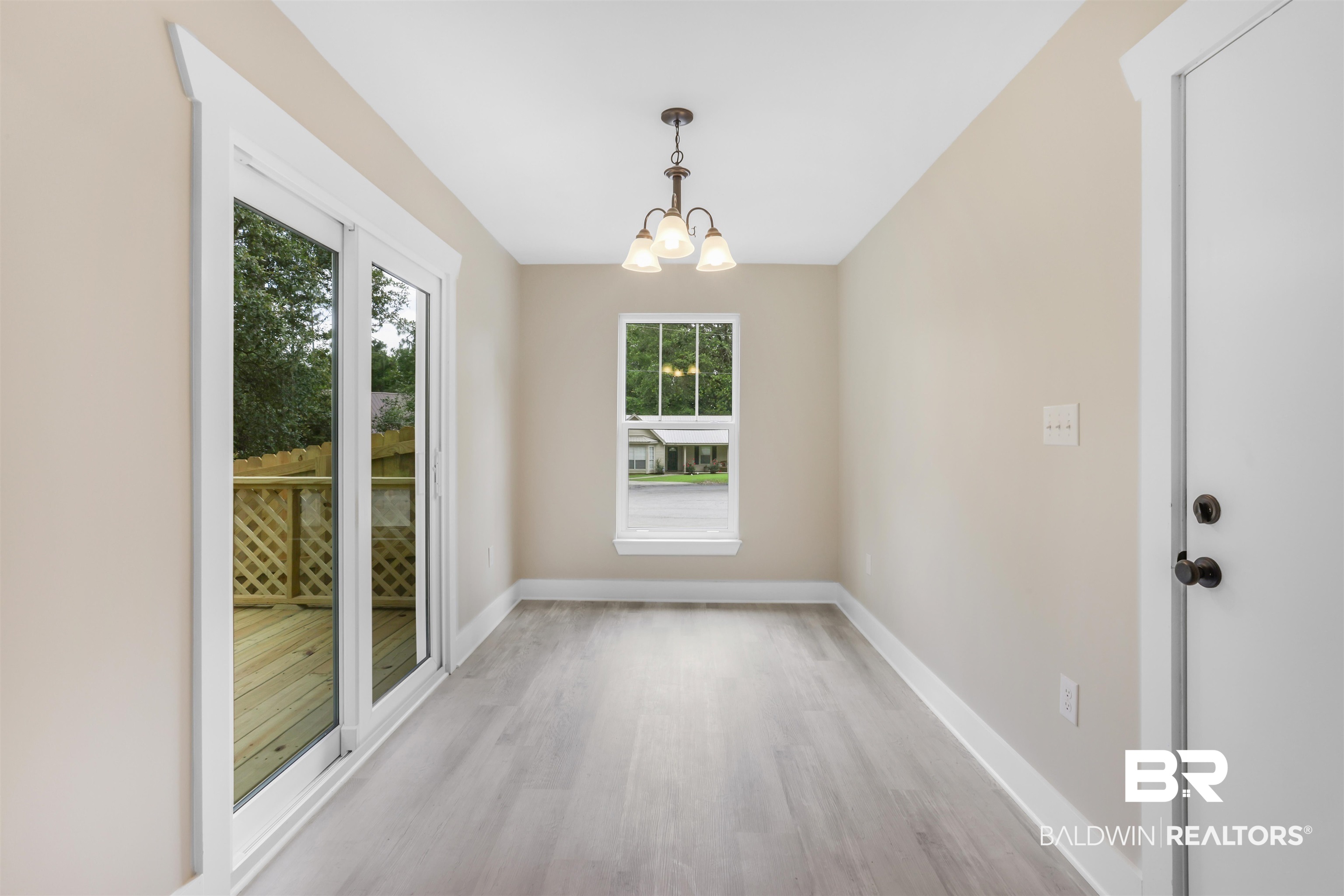 114 Michael Loop Daphne, AL 36526 - Photo 9 of 24