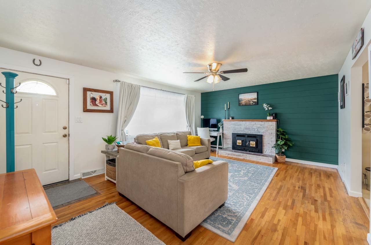 315 South Evergreen Road Spokane Valley, WA 99216 - Photo 5 of 44