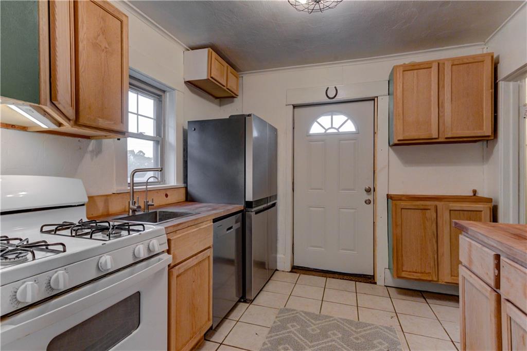 300 West 3rd Street Freeman, MO 64746 - Photo 24 of 32