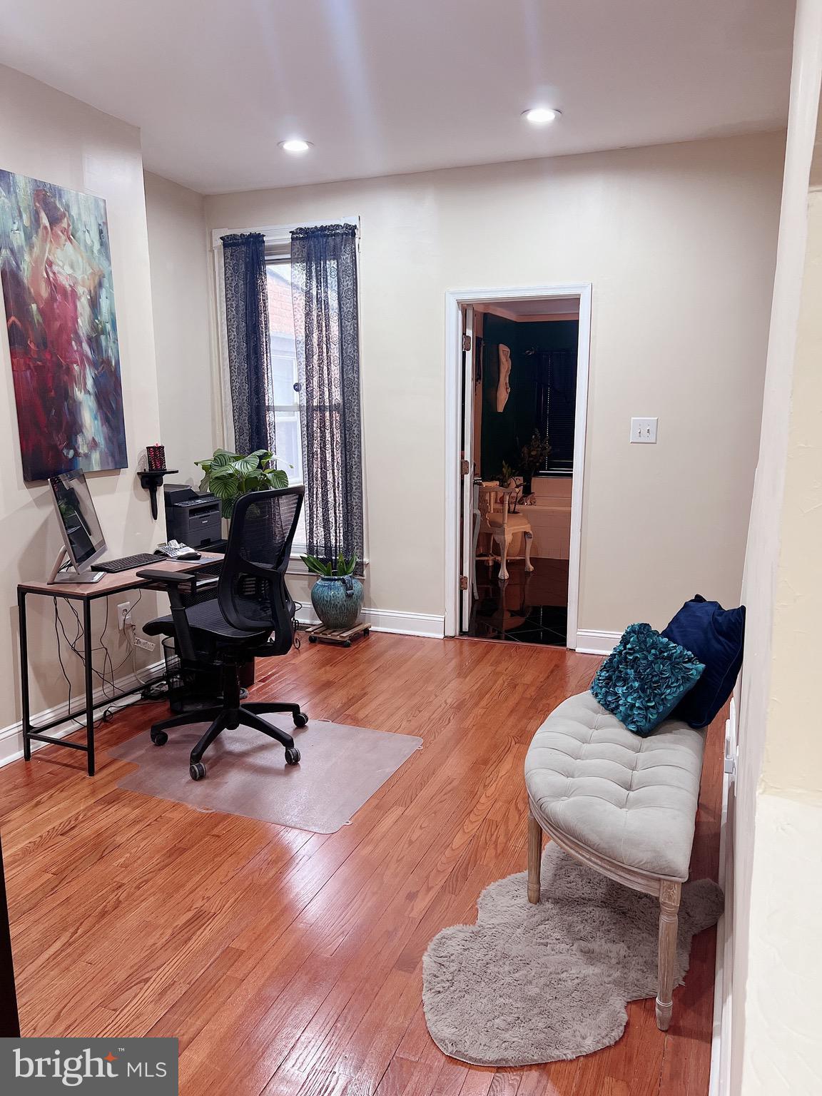 2263 Madison Avenue Baltimore, MD 21217 - Photo 31 of 41