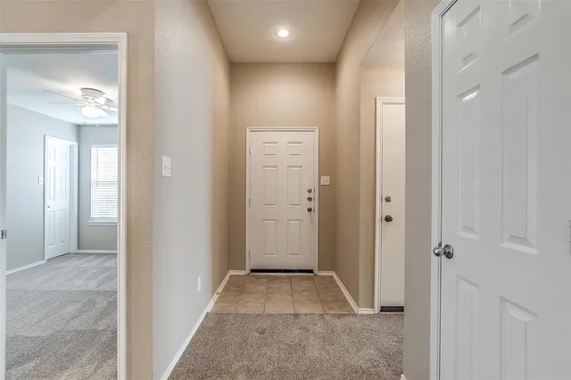 en view of an empty room