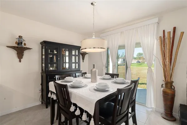 $2,100 | 149 Hickory Course, Ocala, FL 34472