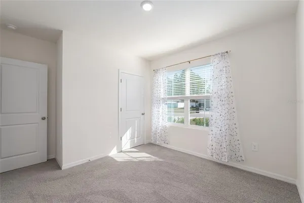 $2,100 | 149 Hickory Course, Ocala, FL 34472