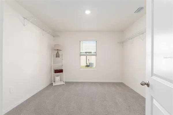 $2,100 | 149 Hickory Course, Ocala, FL 34472