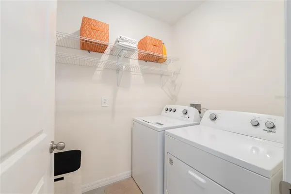 $2,100 | 149 Hickory Course, Ocala, FL 34472