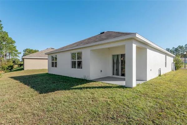 $2,100 | 149 Hickory Course, Ocala, FL 34472