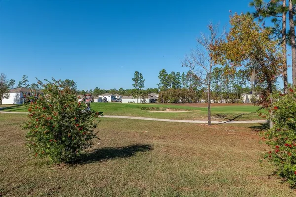 $2,100 | 149 Hickory Course, Ocala, FL 34472