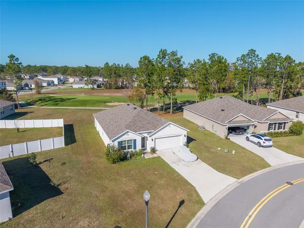 $2,100 | 149 Hickory Course, Ocala, FL 34472