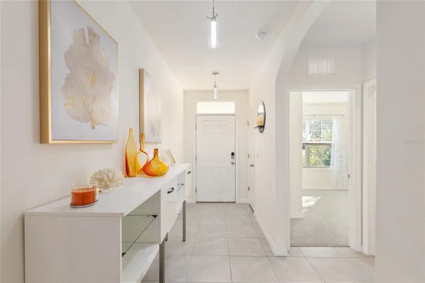 $2,100 | 149 Hickory Course, Ocala, FL 34472