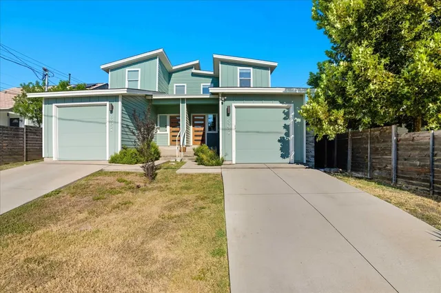 $1,990 | 6902 Bennett Avenue, Unit B, Austin, TX 78752