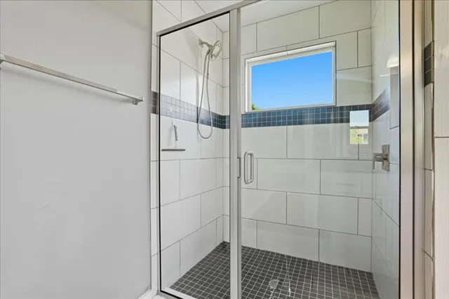 $1,990 | 6902 Bennett Avenue, Unit B, Austin, TX 78752