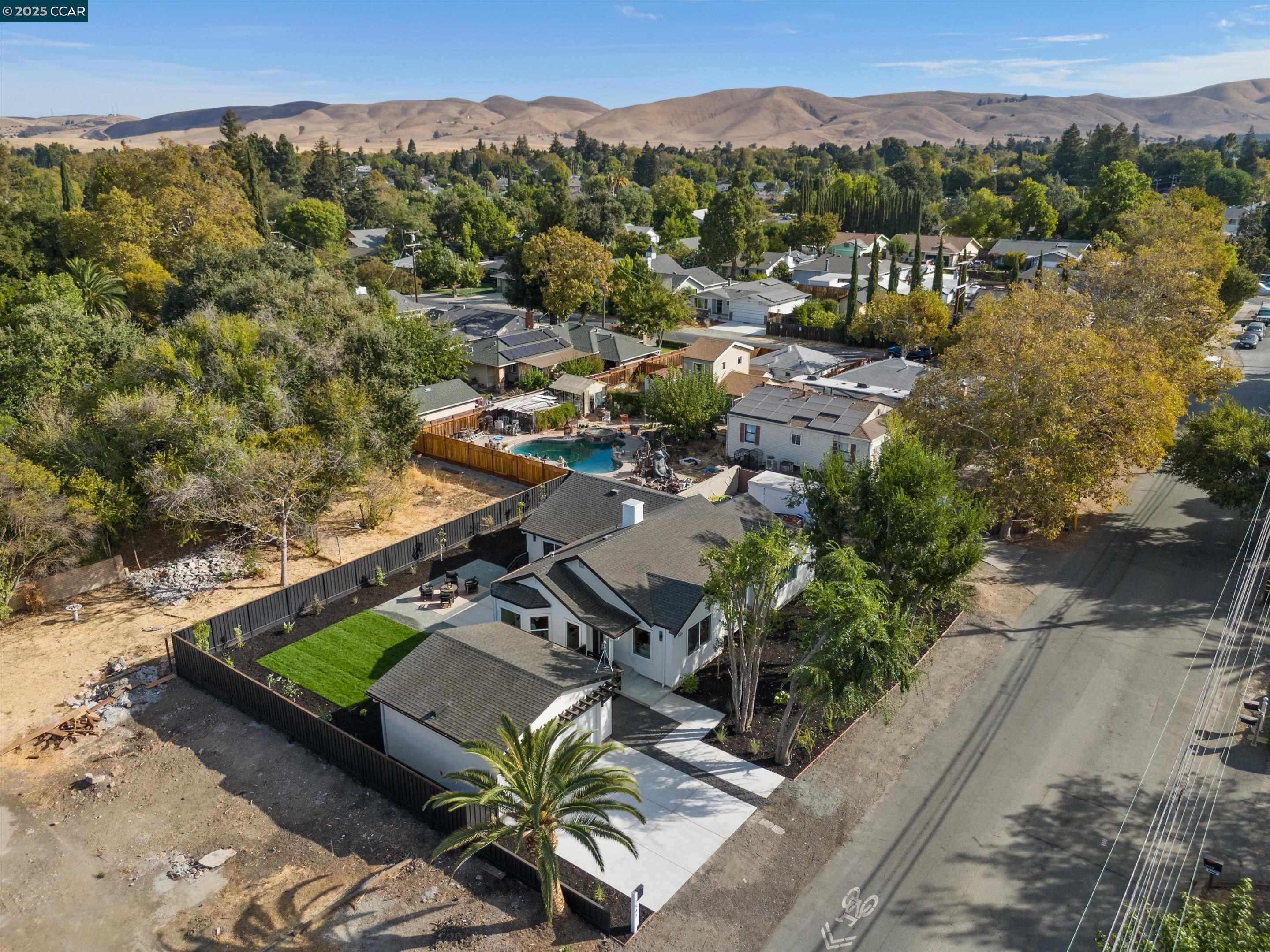 1824 Scott Road Concord, CA 94519 - Photo 4 of 7