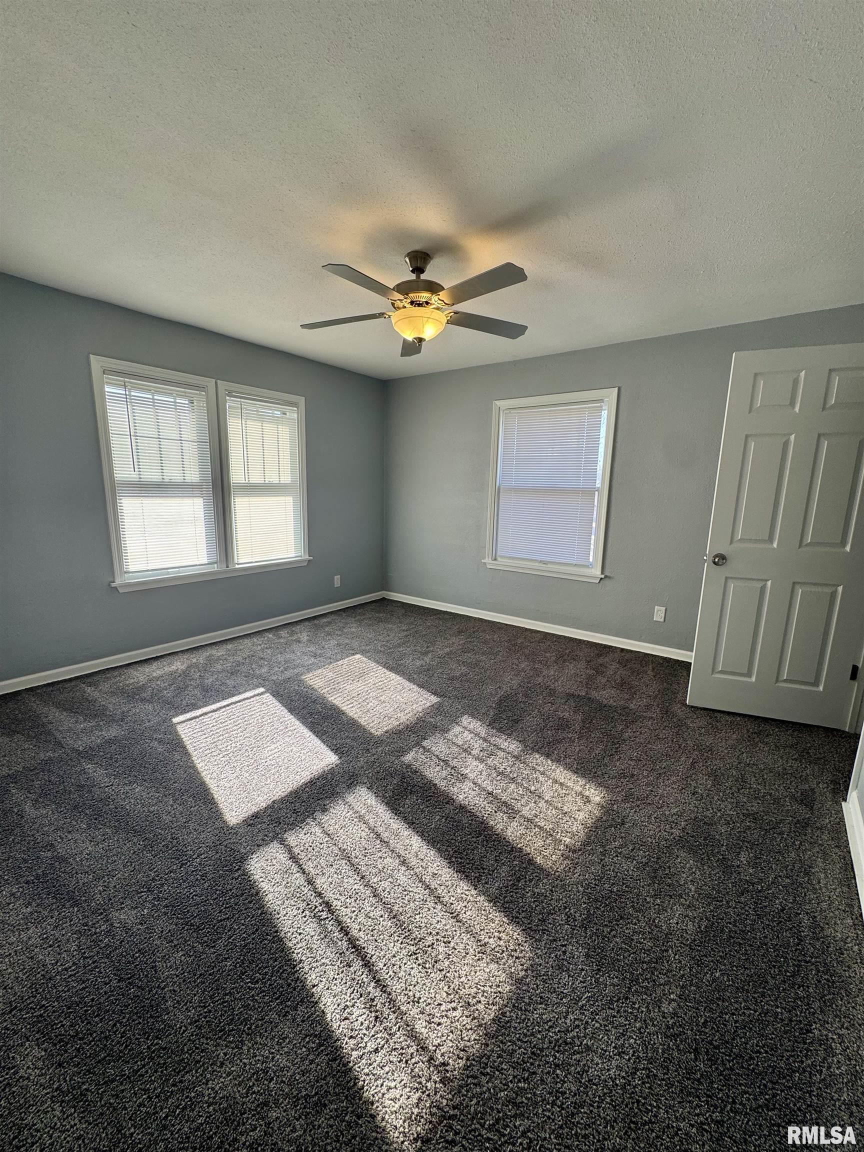 1215 18th Avenue Rock Island, IL 61201 - Photo 12 of 17